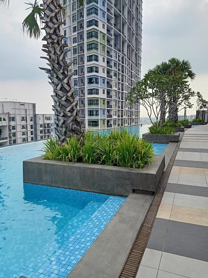 D'Gunduls Homestay Studio By Dgh I-City Shah Alam Exterior foto